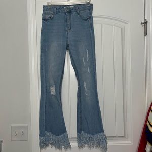 High Rise Fringe Ankle Cut Jeans